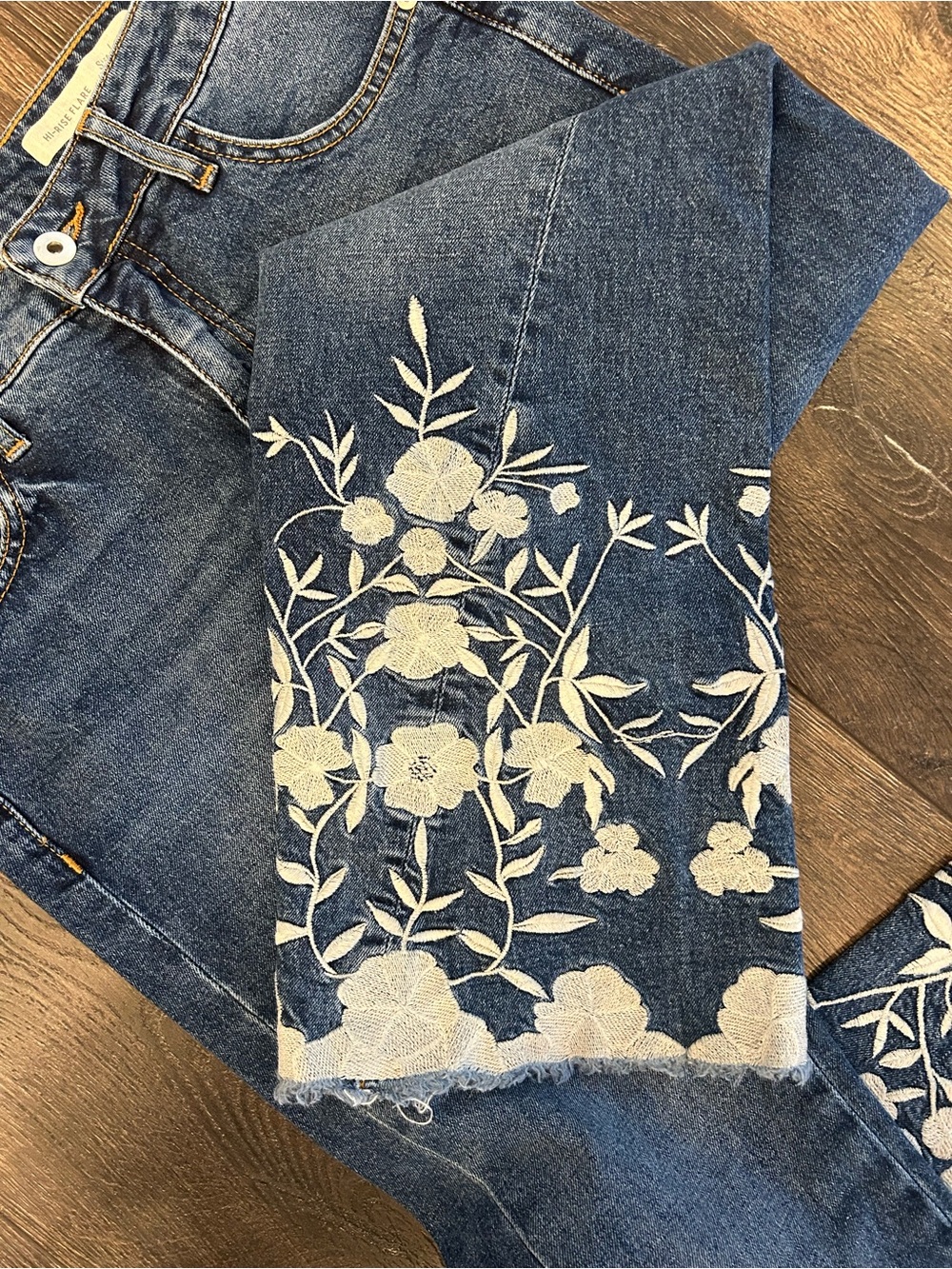 Pilcro Blue Denim Ankle Jeans with White Floral Embroidery, High Rise Flare, 27 - Picture 2 of 11